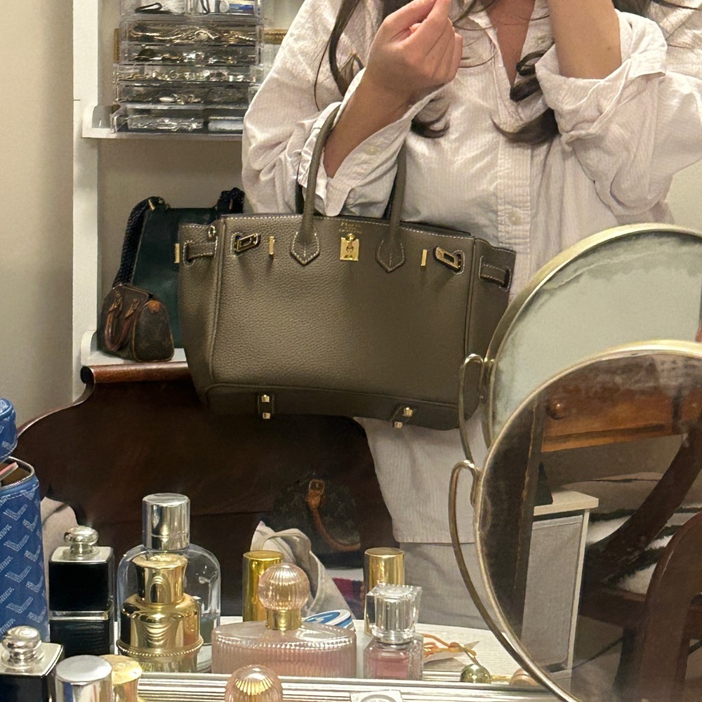 Very nice quality bag